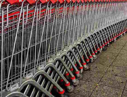 Supermercados online vendem 33% mais na última semana de 2022, diz pesquisa